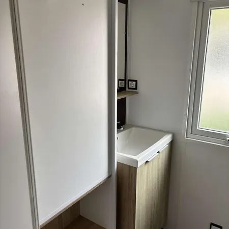 4 Etoiles 3 Кемпинг *